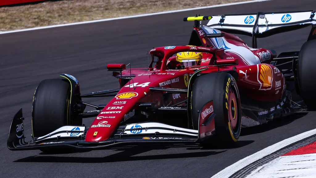 Hamilton tager pole position i Kina