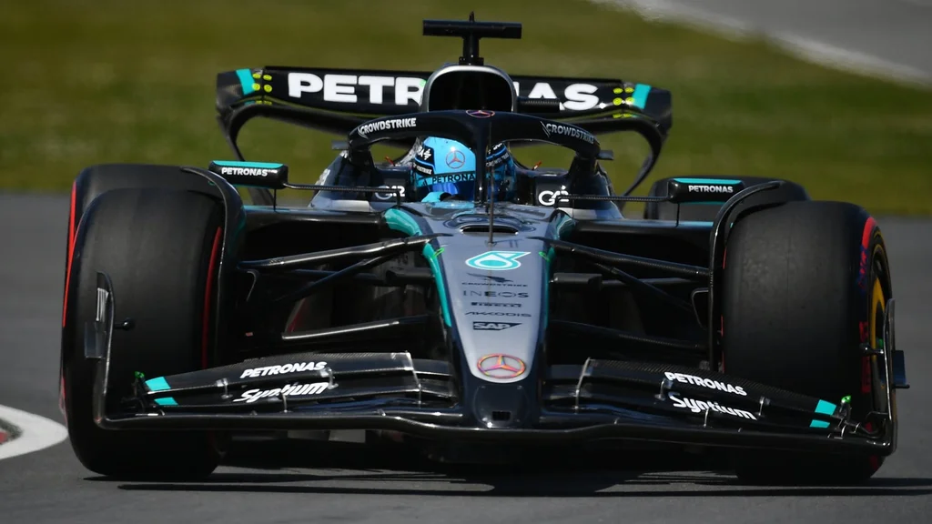 Russell tar pole position i Montreal