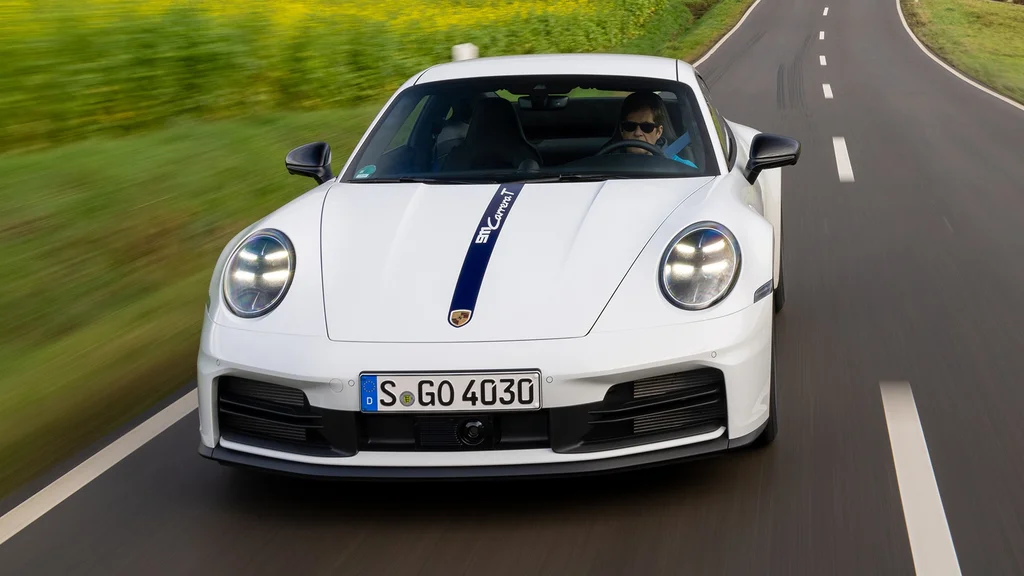 Porsche 911 Carrera T (2025) – En nostalgisk opplevelse