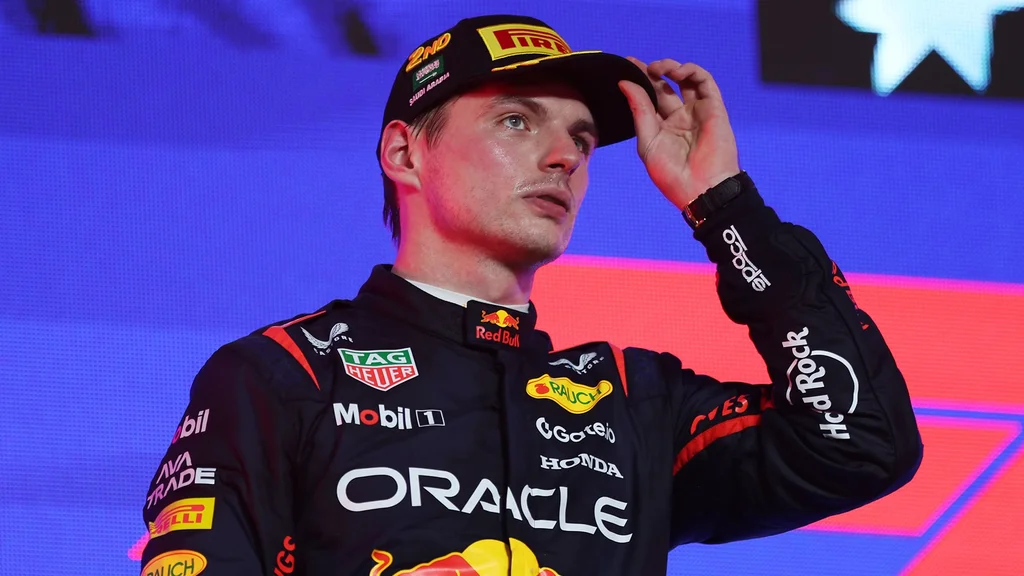 Verstappen taler ud efter straf i Jeddah