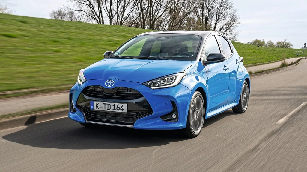 Toyota Yaris Hybrid Facelift: Småbil med stil