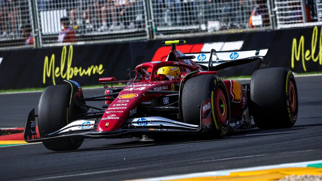 Hamiltonin haastava Ferrari-debyytti