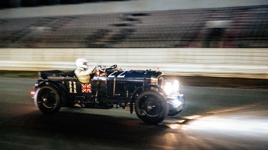 Bentley Blower zdobywa 24-godzinny wyścig