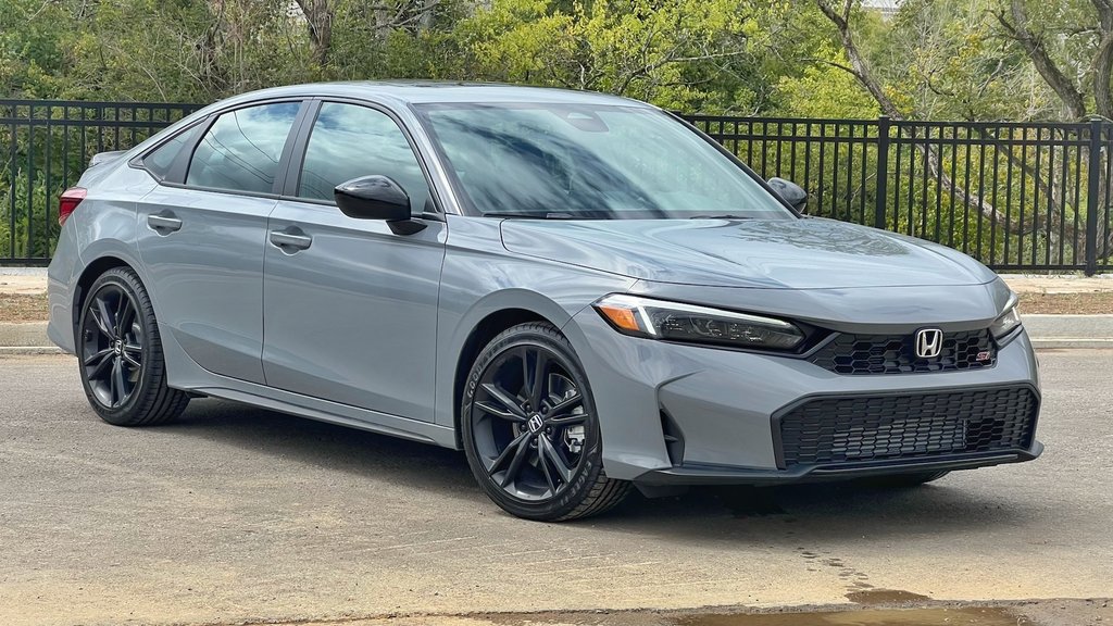 2025 Honda Civic Si: Zábavný a vybavený