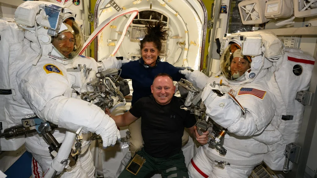 Poškodenie astronautov v kozmickom prostredí