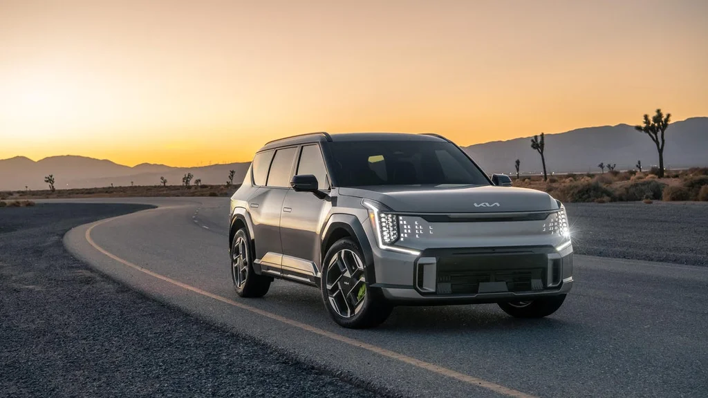 2026 Kia EV9 GT: Rodinný SUV s 501 HP