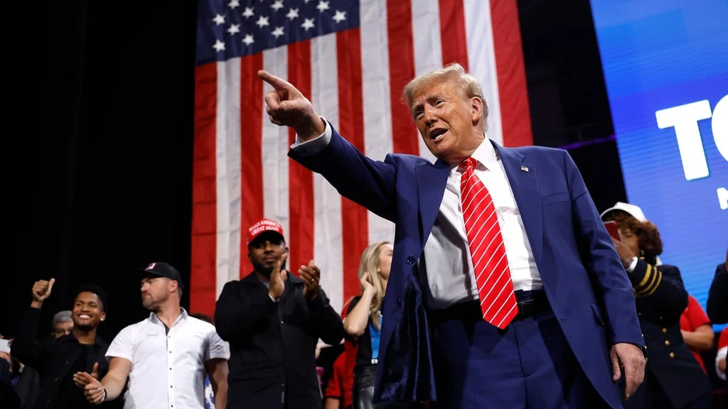 Trump proponuje 2000% cło na auta z Meksyku