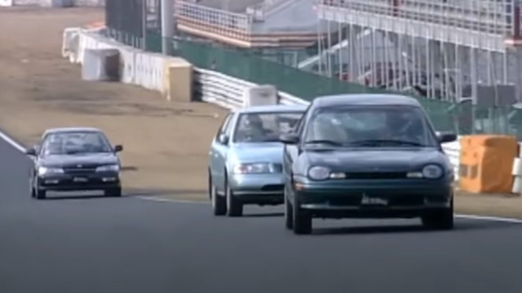 Dodge Neon vs. JDM sedany: výkonové srovnání