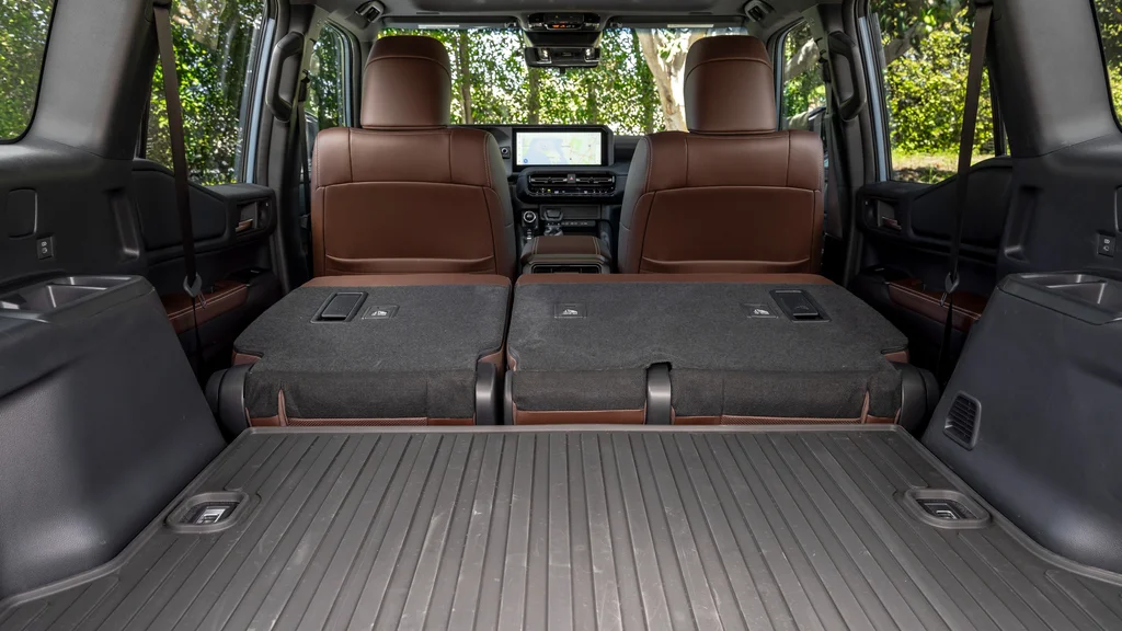 Nowy Toyota Land Cruiser bez trzeciego rzędu