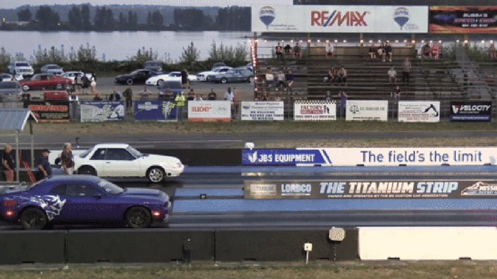 Kde Mustang porazil Dodge Challenger Demon 170