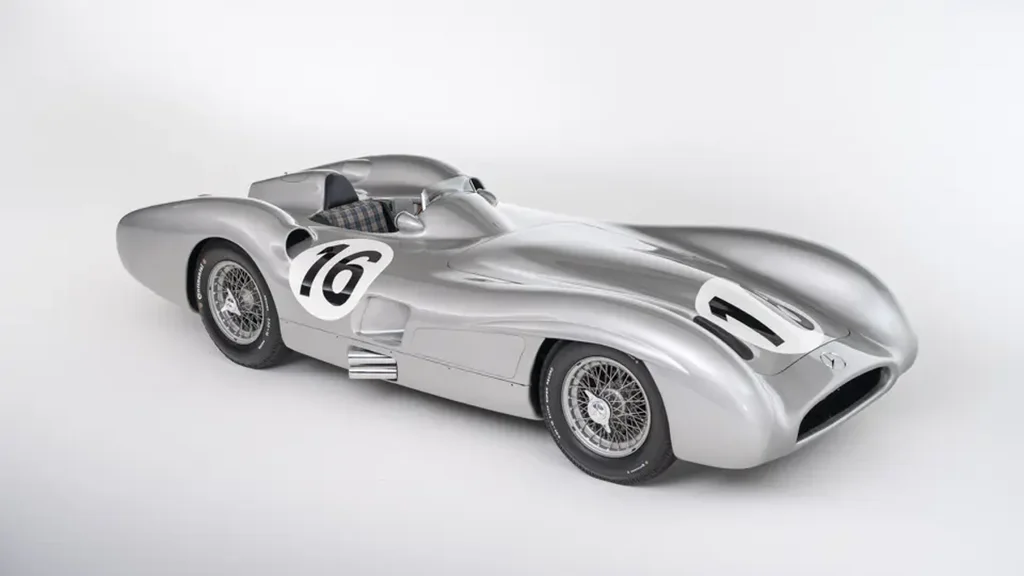 Legendárny Mercedes W 196 R za 50 miliónov