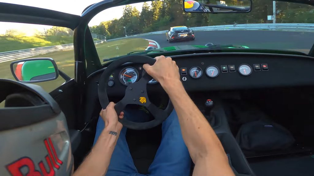 Jazda s Caterham na Nürburgringu