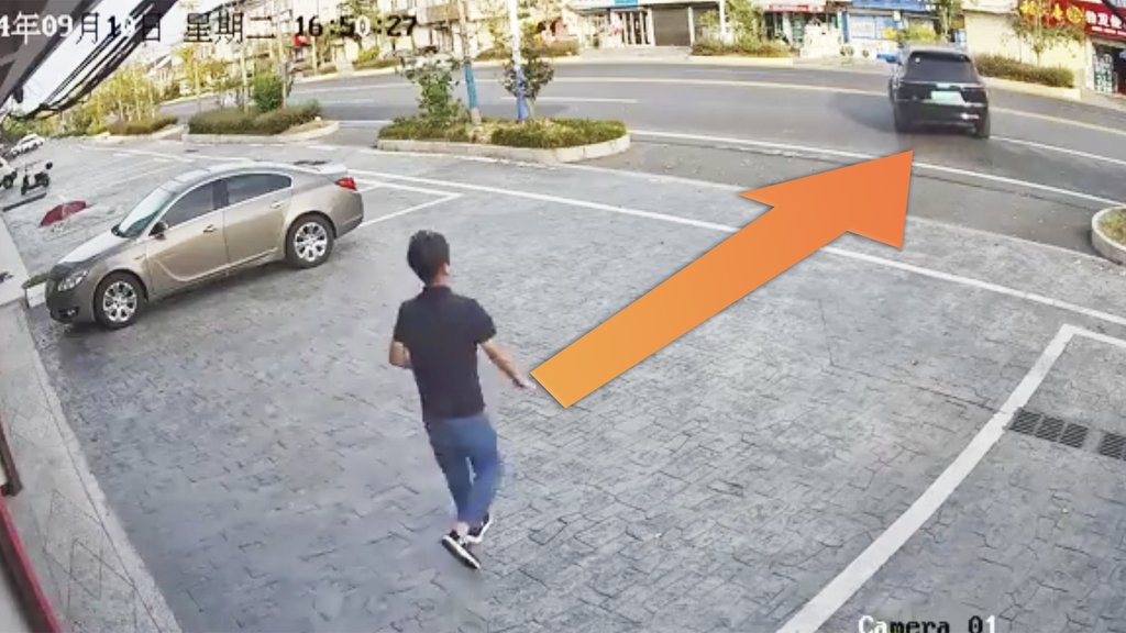 Kuriózní selhání SUV při auto parkování