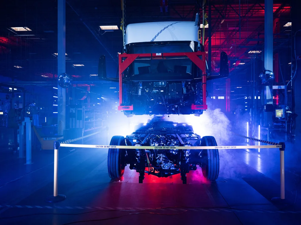 Tesla Semi má neuvěřitelnou poptávku