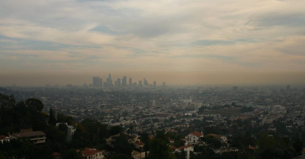 California'nın Temiz Hava Kuralları Korundu