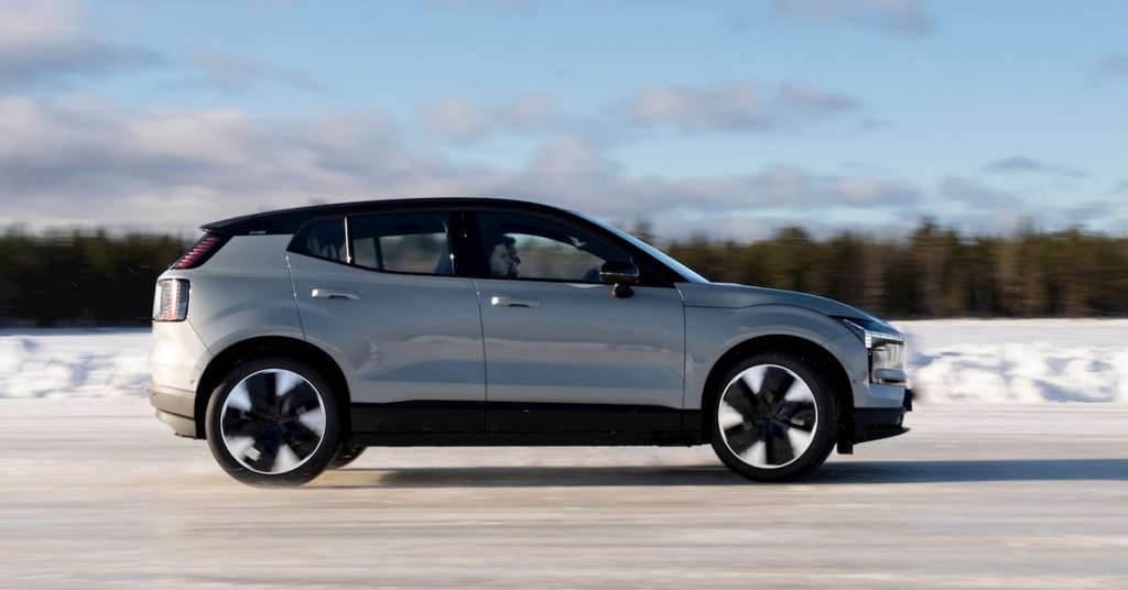 Volvo EX30 İle 100,000 Satış Hedefini Aştı