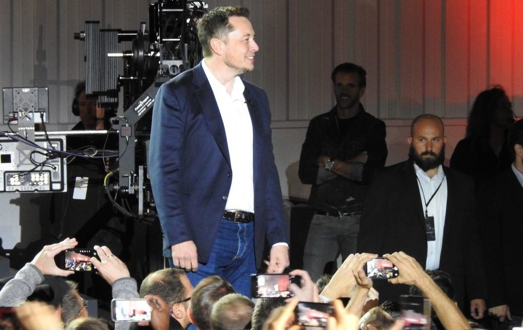 Tesla Robotaxi Etkinliği: Gerçek Heyecan Sonrası