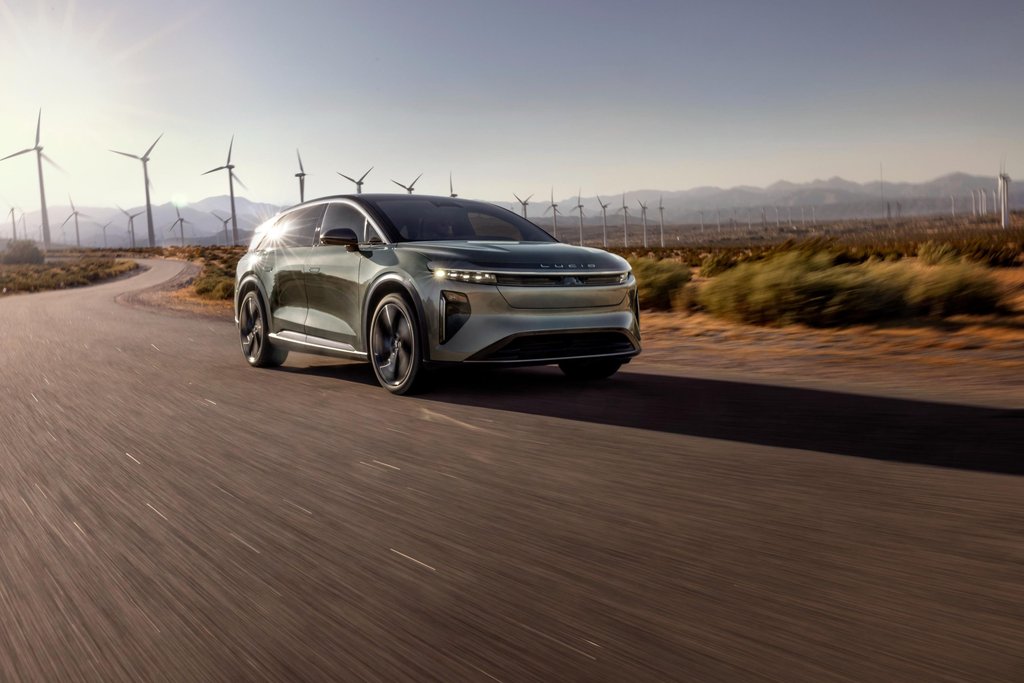 Lucid Gravity SUV Teslimatlarına Başladı