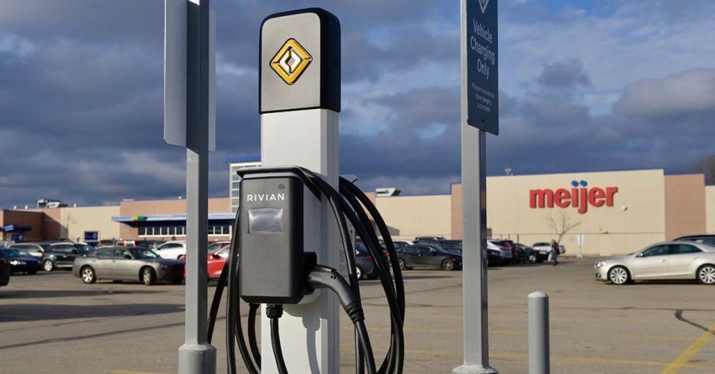 Michigan'ın İlk Federal Destekli Hızlı Şarj İstasyonu