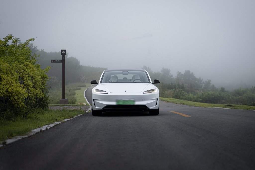 Tesla Model 3, 2024'ün Yılı Aracı Seçildi