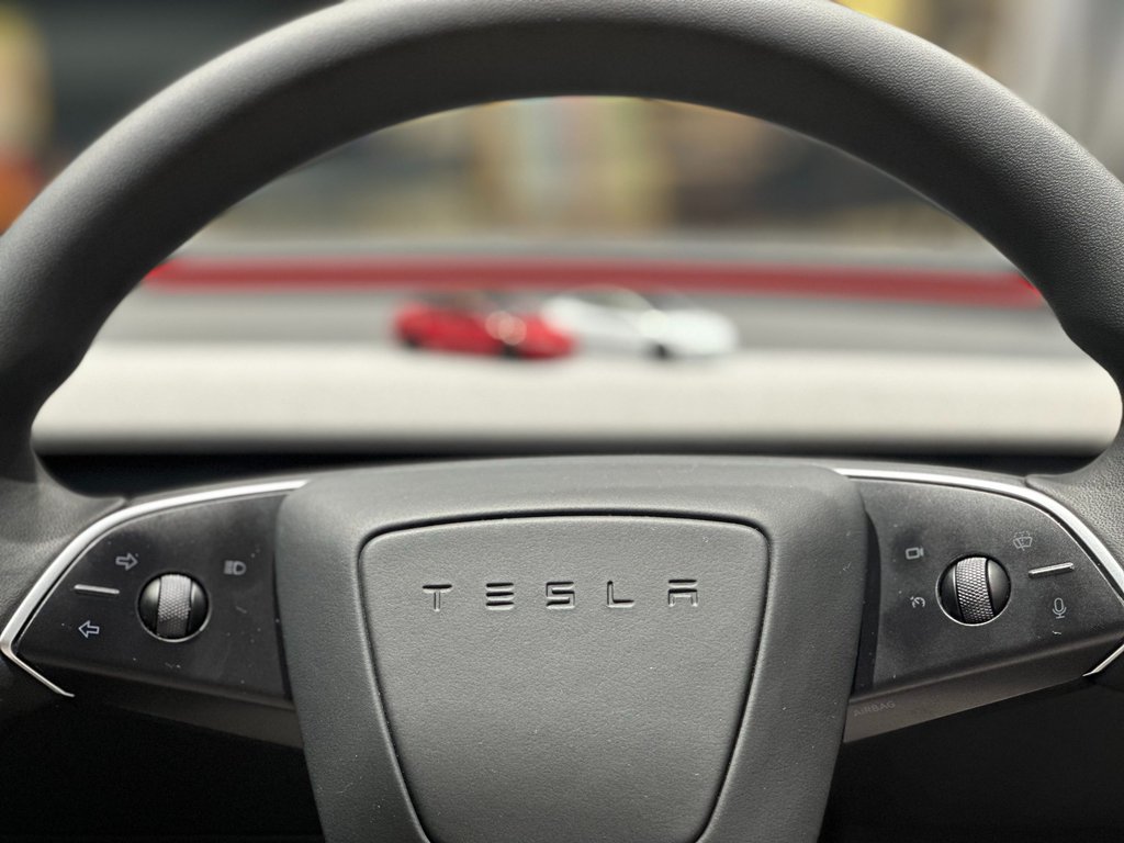Tesla, Avrupa'dan 1 Milyar Dolar Gelir Elde Edebilir