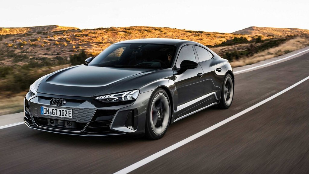 Audi e-tron GT va RS e-tron GT qaytariladi