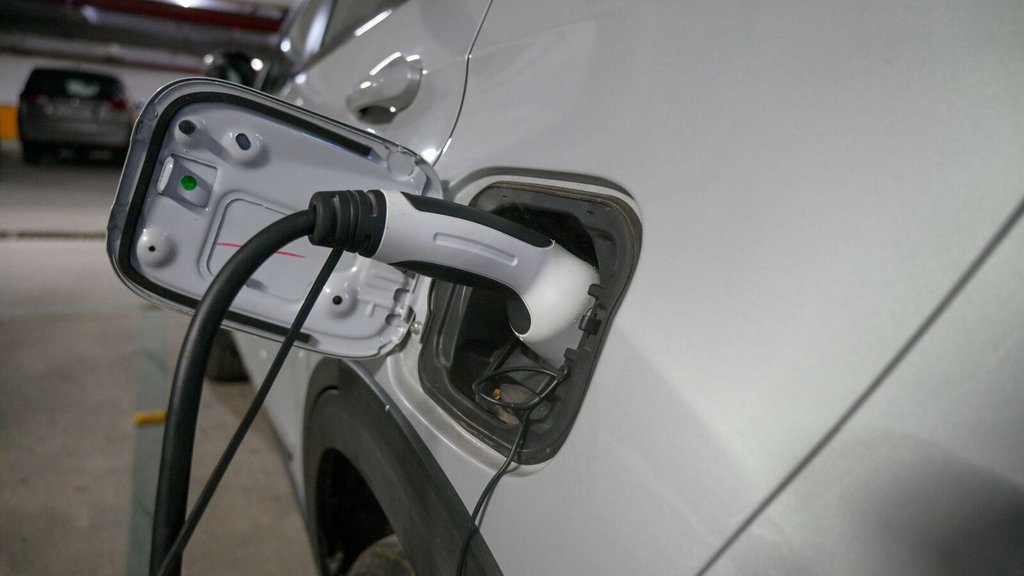 Birlashgan Qirollikda elektr avtomobillarga chegirmalar