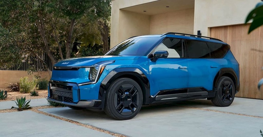 Ford Lightning және Kia EV9 танымал EV-дер
