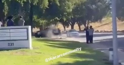 BMW M3 E36 va politsiya oldidagi aylanma