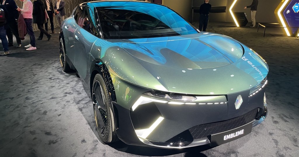 Renault Emblème: hayoliy avtomobil 2024