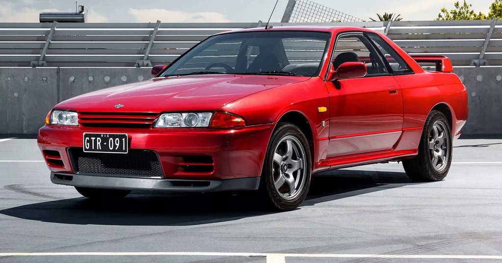 Ниссан мұражайындағы Skyline R32 GT-R-дың ұрлануы