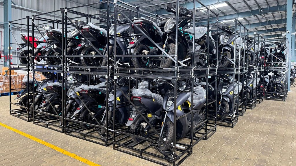 Ather Energy izvozi 450S skutere u Šri Lanku