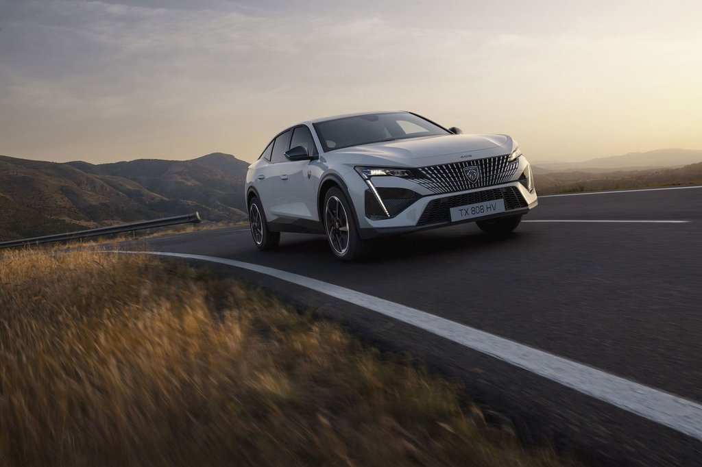 Peugeot e-408: Ny elbil til 46.600 Euro