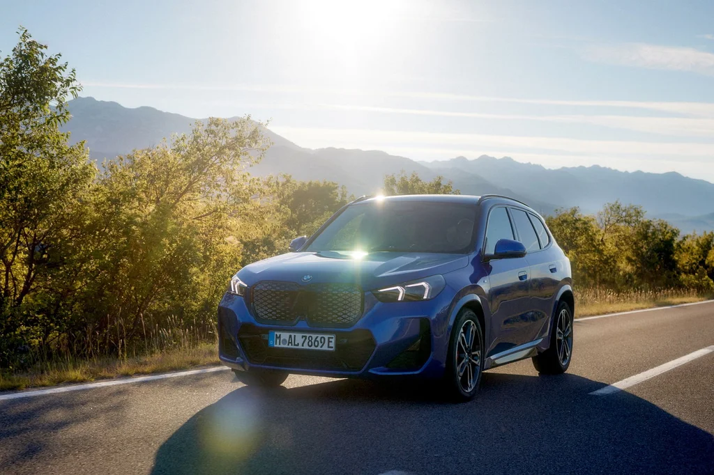 BMW eller Audi: Hvilket E-SUV er best?