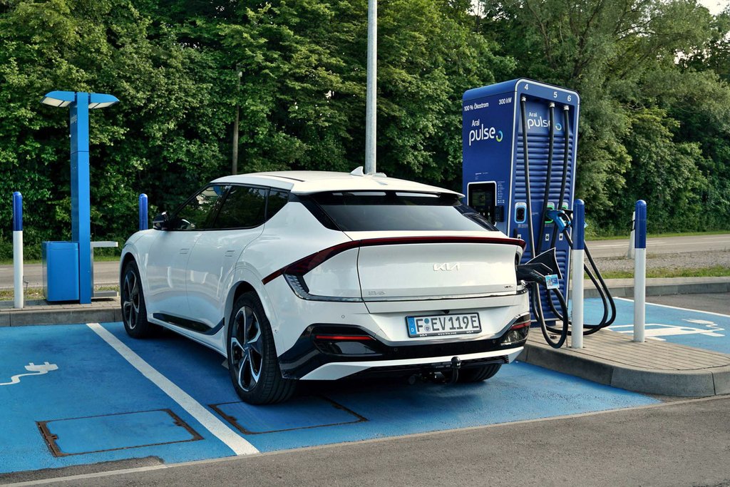Kia oppdaterer lade-ruteplanlegging
