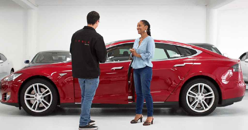 Tesla profitira od usluga koje nije planirao