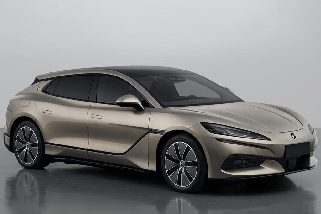 Denza Z9 GT: Luksuz i Performanse u Kini