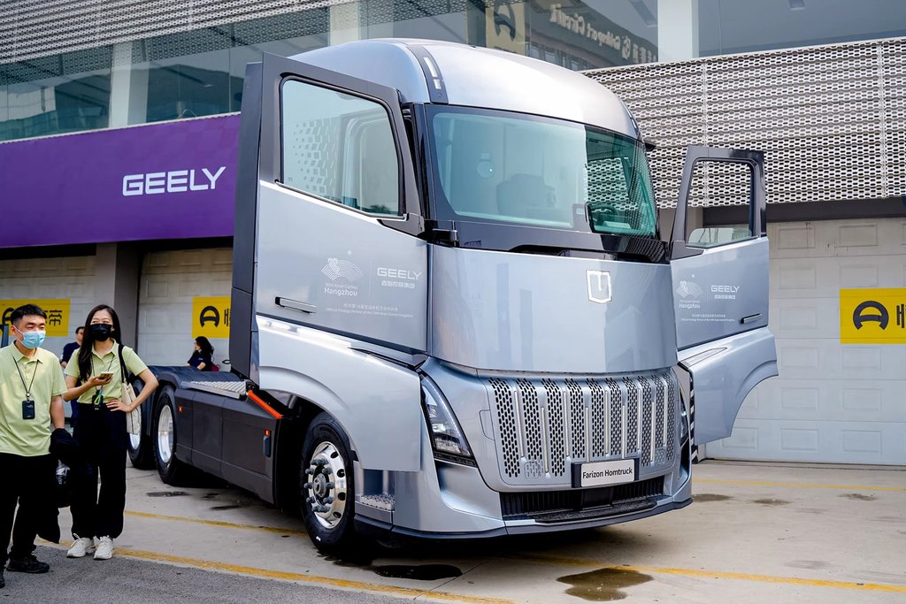 Duvenbeck postaje prvi kupac Geely Homtruck-a