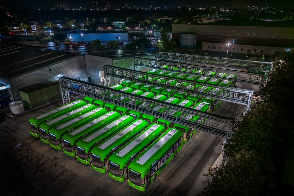 Heliox elektrificira busdepote First Bus