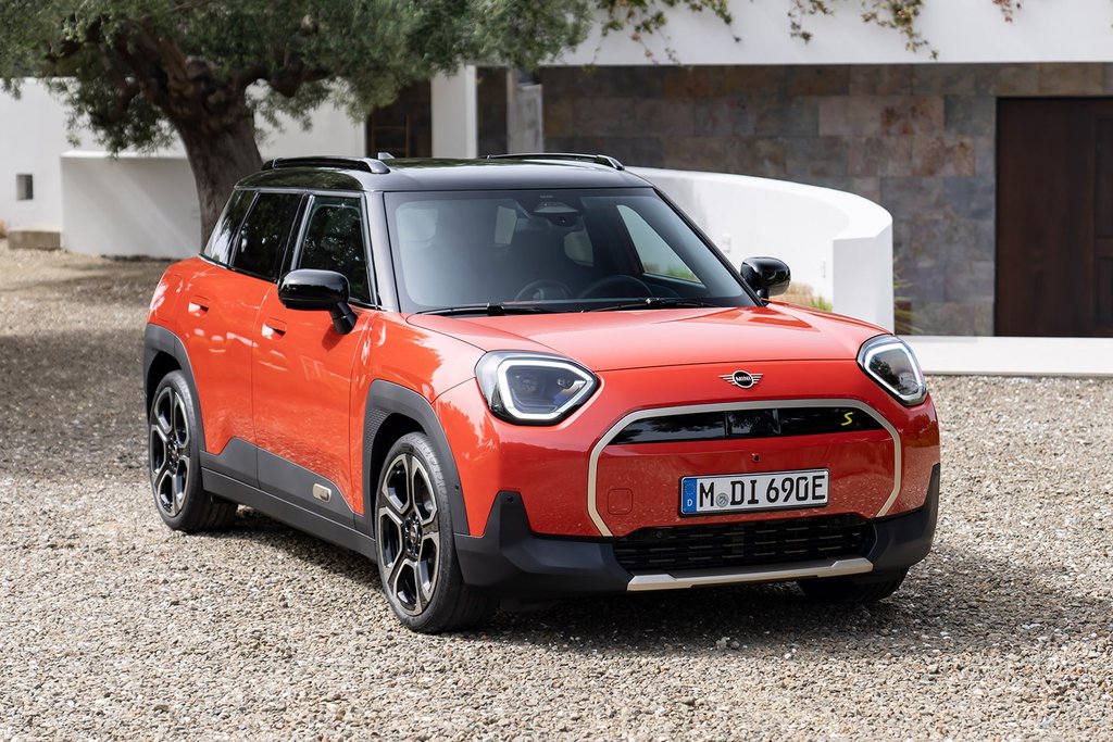 Mini Aceman bliže granici od 30.000 eura