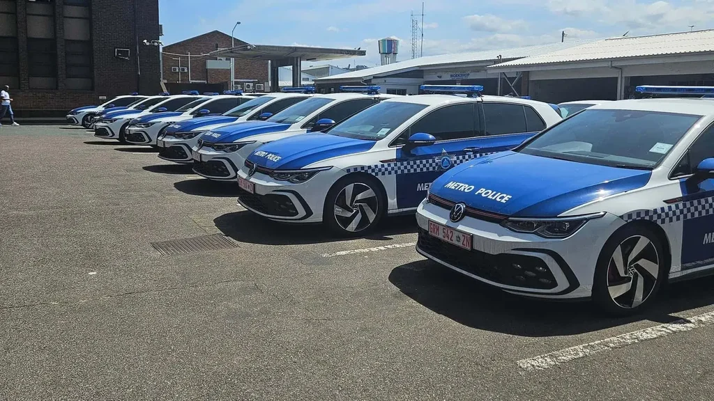 Golf GTI janubiy Afrikada politsiya qatorida
