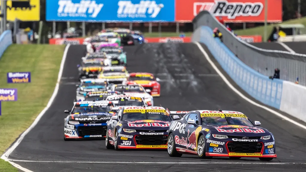 Bathurst 1000 we Ford, Chevrolet, Toyota üçin ähmiýeti