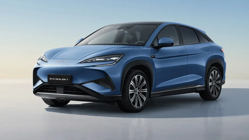 2025 BYD Sealion 7 SUV batareyasi yangilanmoqda