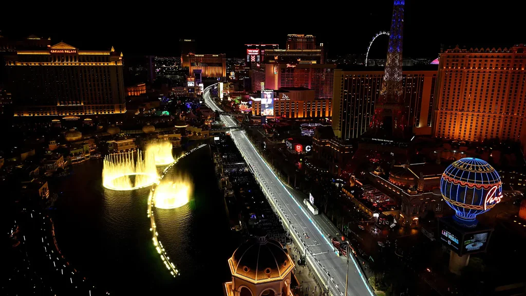 F1 Las Vegas 2024: Biletlere Garamazdan Pes Käşmek