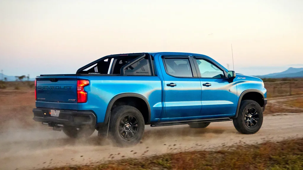 Chevrolet Silverado täze mümkinçiliklerini ýüze çykardy