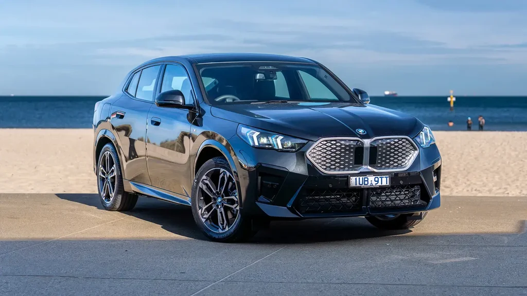 2024-yil BMW iX2 eDrive 20 haqida