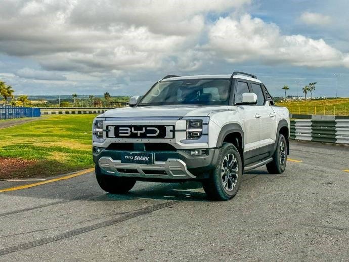 BYD Shark PHEV pikapynyň Braziliýada tanyşdyrylyşy