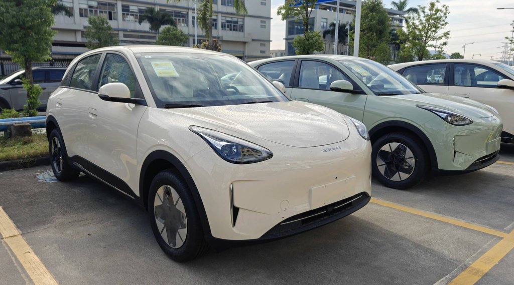 Geely Geome Xingyuan bilen BYD Seagull Bäsleşmesi