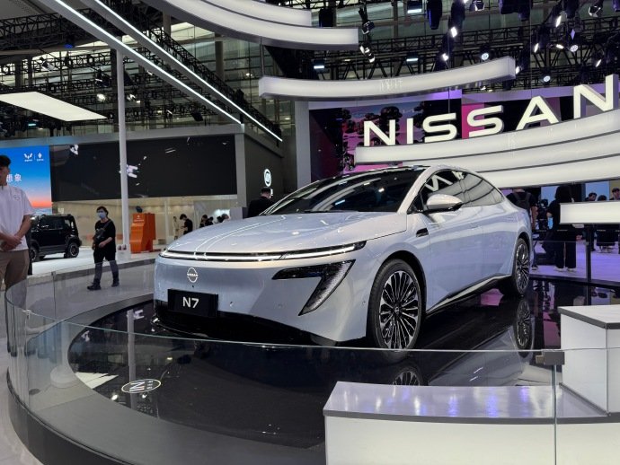 Nissan N7: Täze Elektrik Sedan Tanyşdyryldy