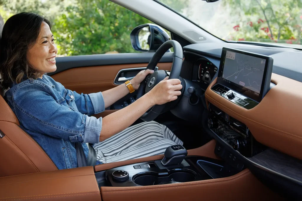 Nissan sürüjilere gaýtadan hereket edişi habar berer